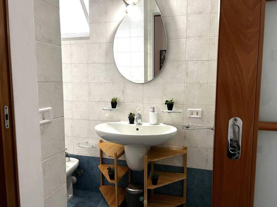 Home130 Бари Экстерьер фото
