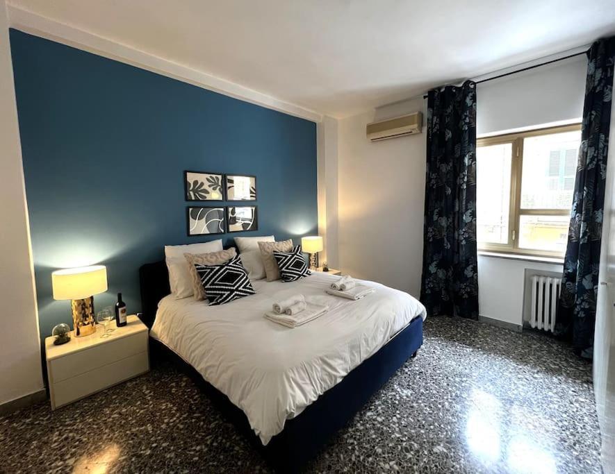 Home130 Бари Экстерьер фото
